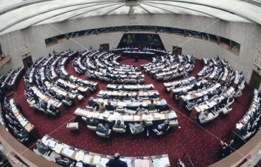 Ülkeden ülkeye seçim barajları
