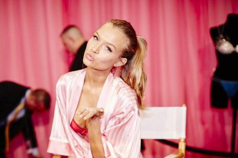 Victorias Secret Showun perde arkasından ilk fotoğraflar