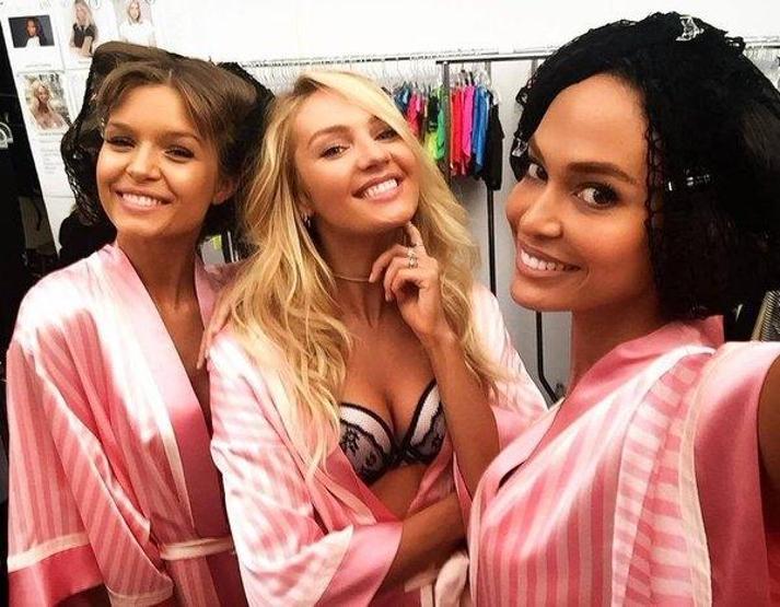 Victorias Secret Showun perde arkasından ilk fotoğraflar