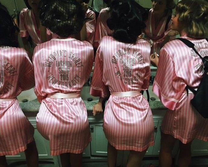 Victorias Secret Showun perde arkasından ilk fotoğraflar