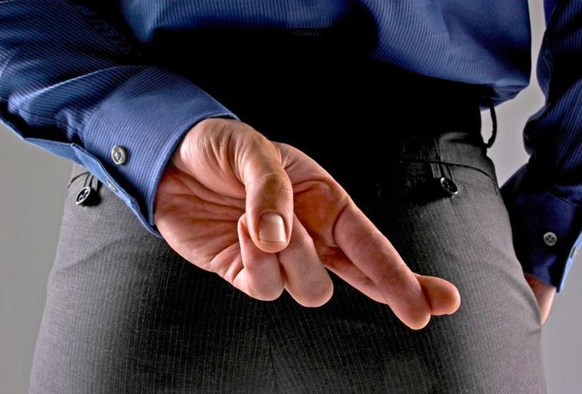 Yalan söylediğini nasıl anlarsınız