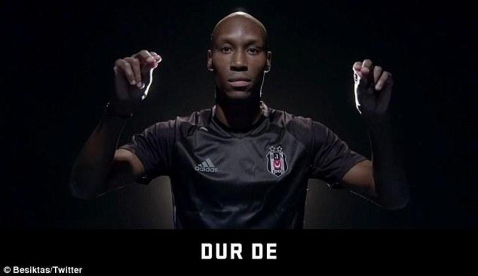 Beşiktaş taraftarının işaret diliyle tezahüratı dış basında