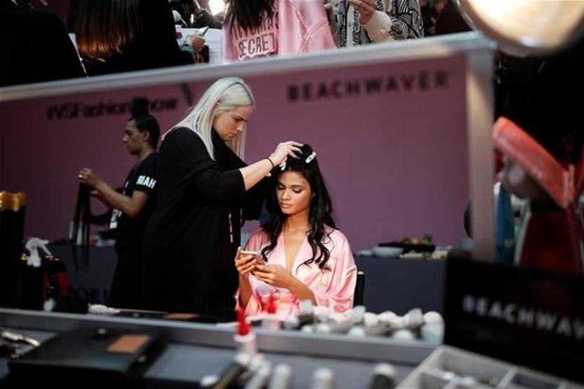 Victorias Secret Fashion Show Pariste yapıldı