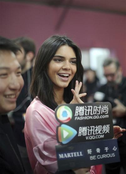 Victorias Secret Fashion Show Pariste yapıldı