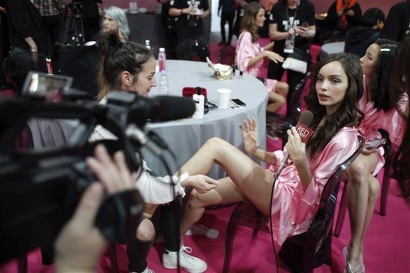 Victorias Secret Fashion Show Pariste yapıldı