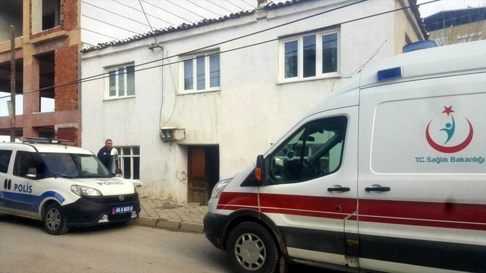 İki şüpheli ölüm. Biri demiryolunda, diğeri metruk binada