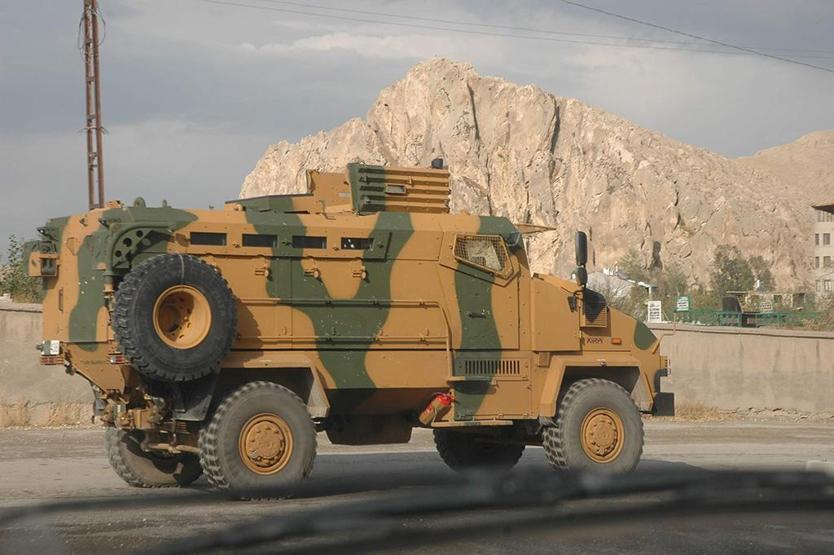 Kirpi бронеавтомобиль. Турецкий бронеавтомобиль kirpi 2. Бронеавтомобиль bmc kirpi. Kirpi бронеавтомобиль. Бронетранспортёр bmc kirpi.