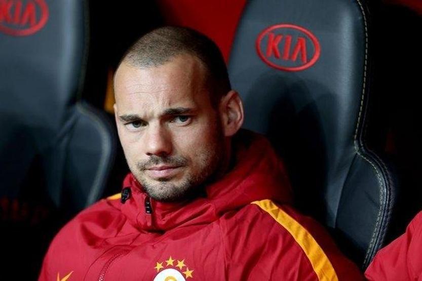 Jan Olde Riekerinkin kirasını Wesley Sneijder ödedi