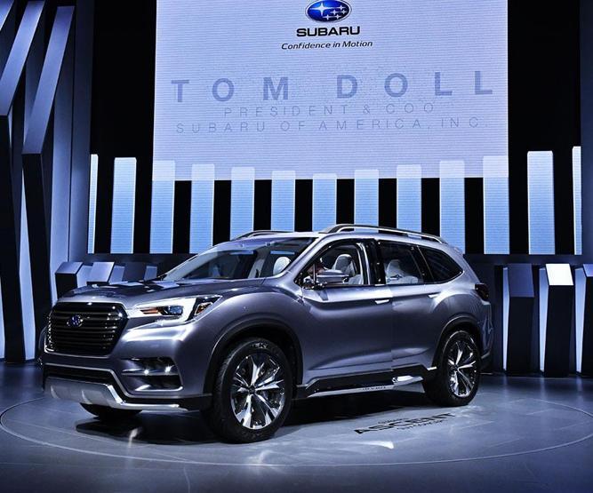 New Yorkta ilk kez görünen otomobiller