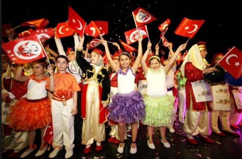 23 Nisan resimli mesajları, sözleri ve resimleri sosyal medyada paylaşılmaya başlandı