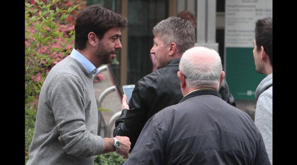 Deniz Akalın - Andrea Agnelli çiftinin kızı oldu
