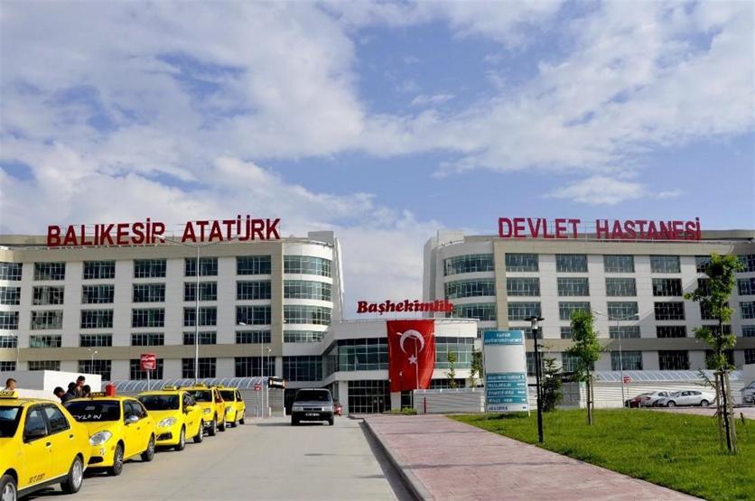 Erkeklerin yaz kabusu jinekomastiye 1,5 saatte son