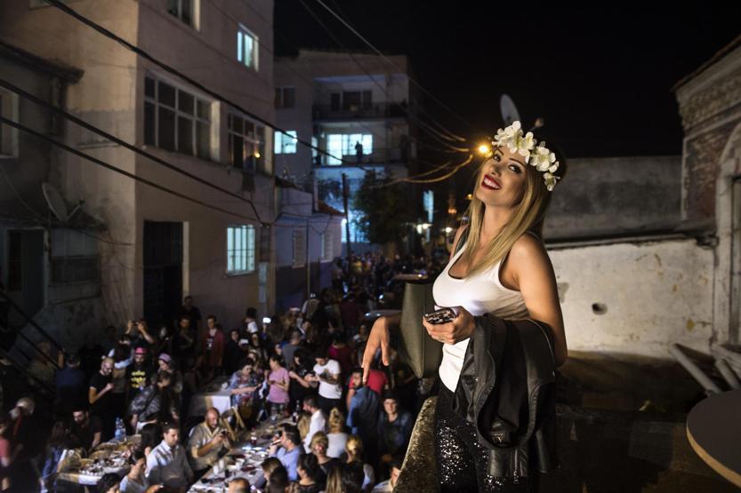 Fotoğraflarla Tenekeli mahallede Hıdrellez