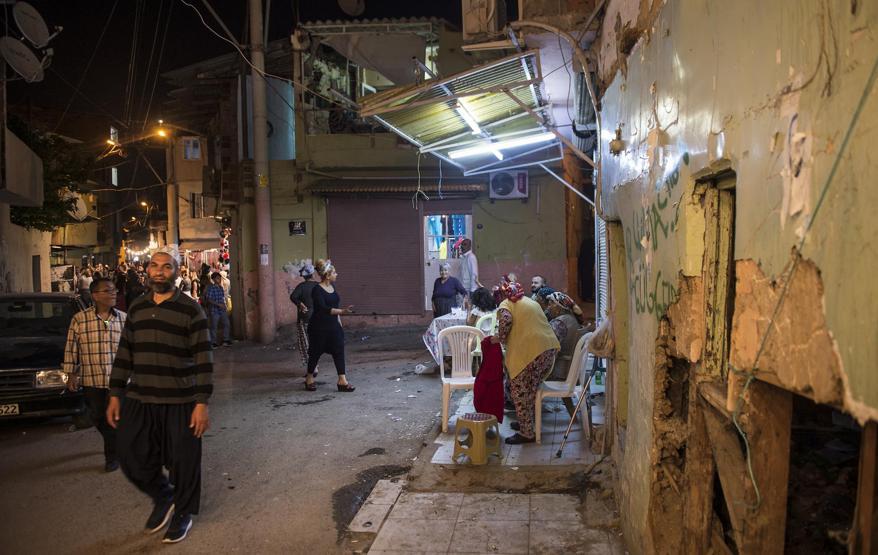 Fotoğraflarla Tenekeli mahallede Hıdrellez