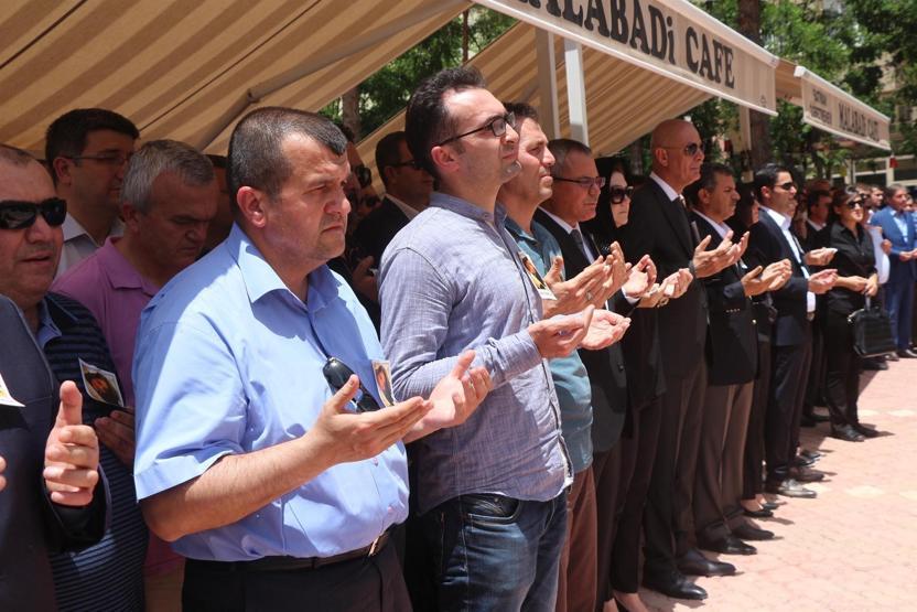 PKKlı teröristlerin öldürdüğü Şenay öğretmen Batmandan böyle uğurlandı