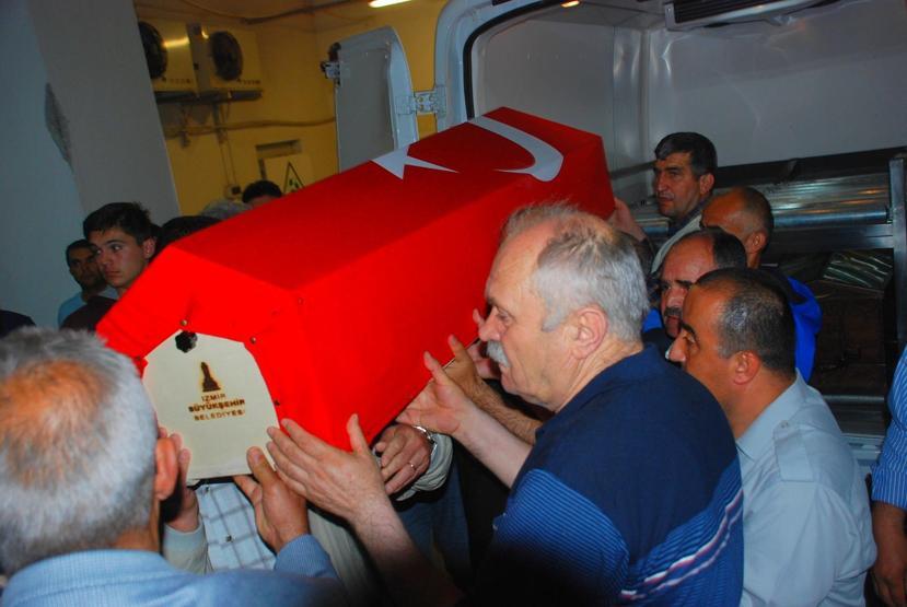 PKKlı teröristlerin öldürdüğü Şenay öğretmen Batmandan böyle uğurlandı