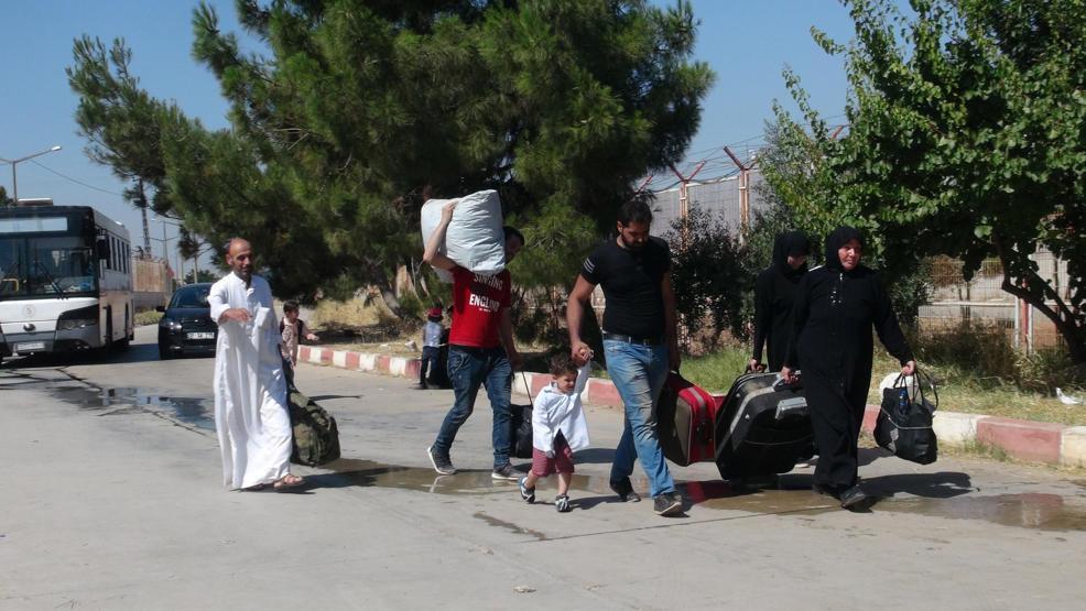 Türkiyeye dönen Suriyeli sayısı 27 bini geçti