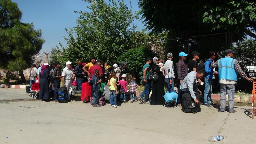 Türkiyeye dönen Suriyeli sayısı 27 bini geçti