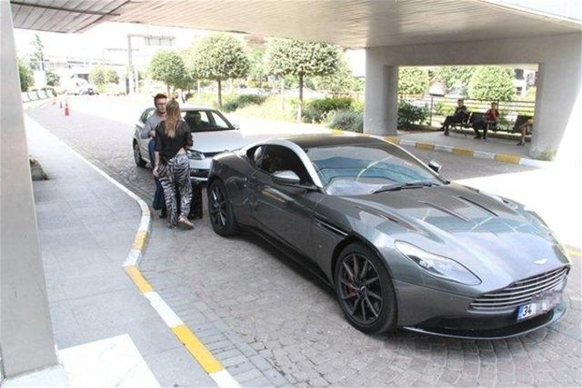 2.5 milyonluk aracıyla görüntülenen Mustafa Ceceli: Bizi teşhir etmeyin