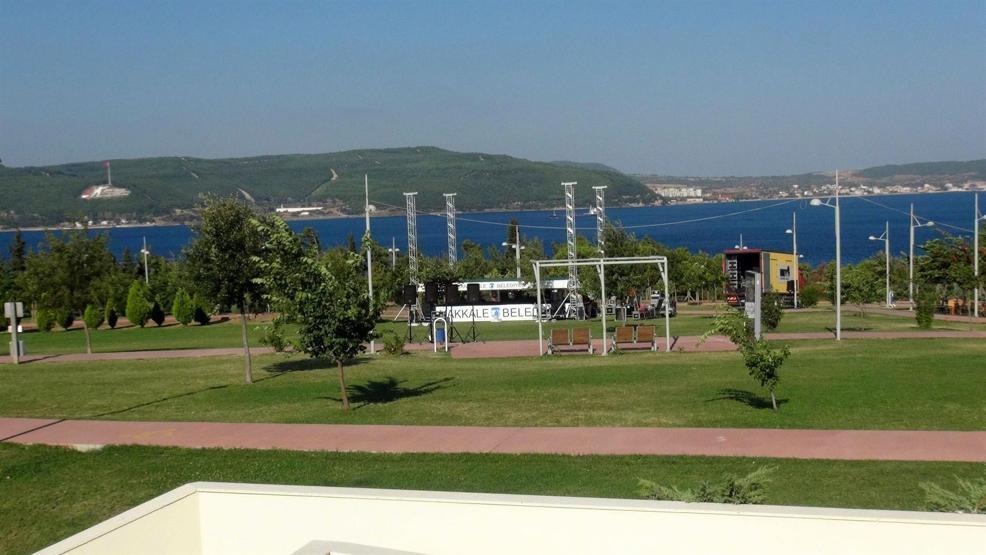 Yılmaz Büyükerşen tasarladığı Adalet Heykelini anlattı