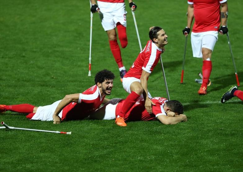 Son dakika: Ampute Milli Futbol Takımı finale yükseldi