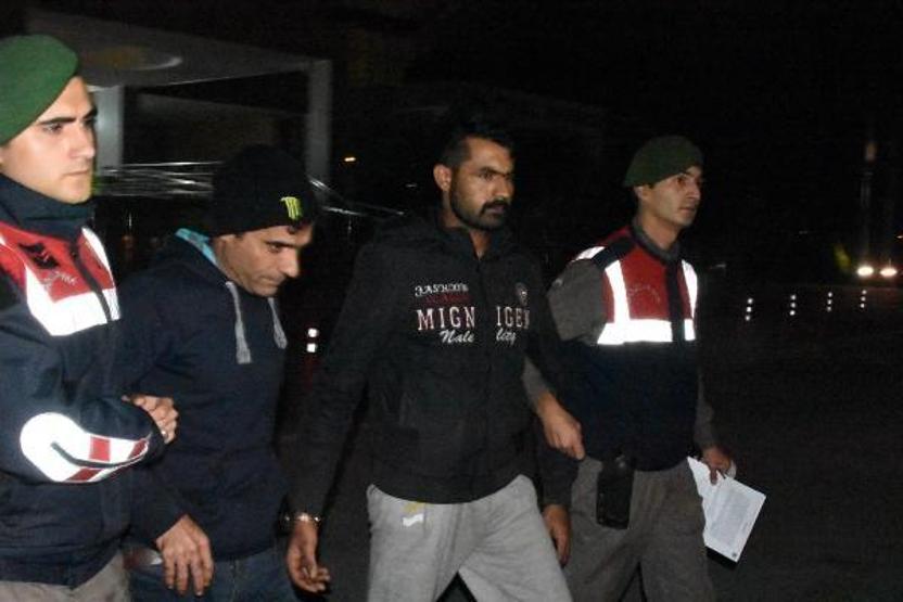 Şike ve Ergenekon hakimleri Yunanistana kaçarken yakalandı