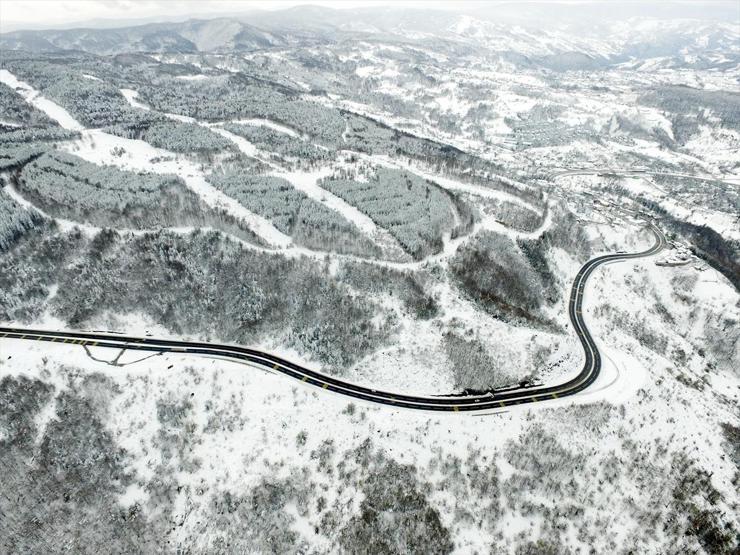 Kar, Bolu ve Gölcükü bembeyaz bir cennete çevirdi