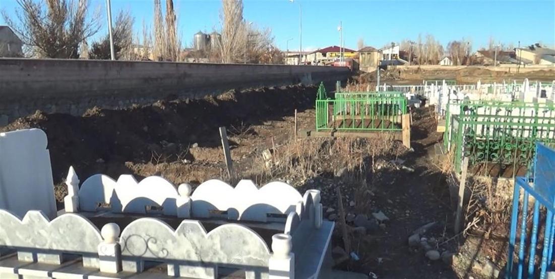 Mezarlar önceden hazırlandı: 250 mezar kazıldı