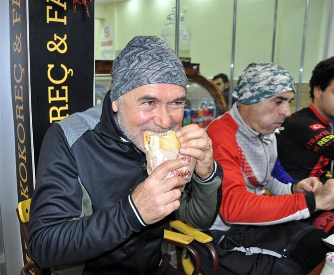 Kokoreç mutluluk veriyormuş