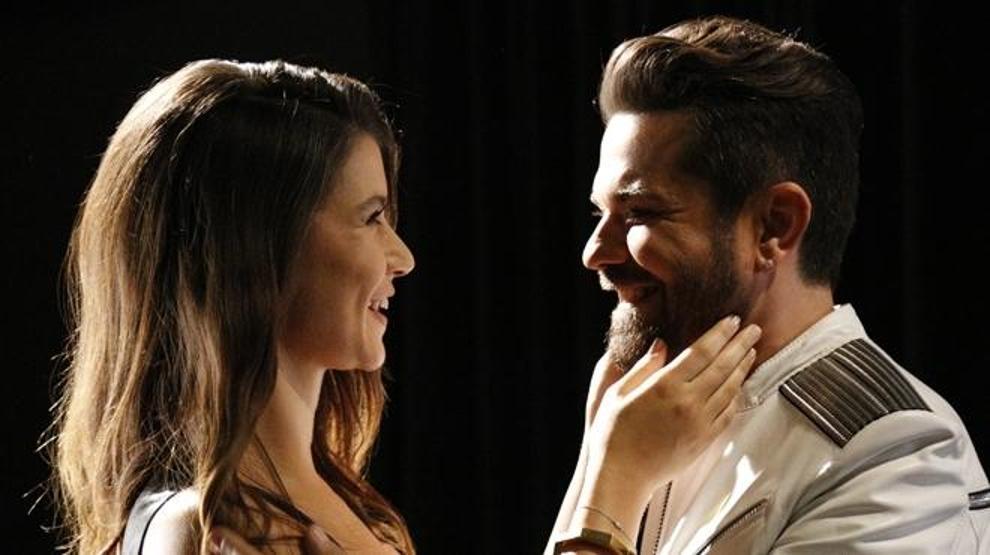 Beren ikiz bebek annesi olabilir