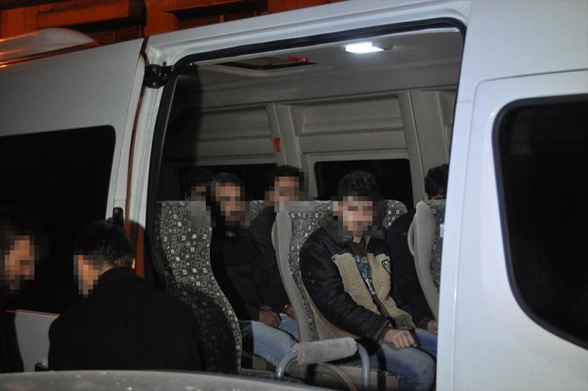 İstanbul 2017de DEAŞın bu saldırılarının kıyısından döndü: 58 operasyon