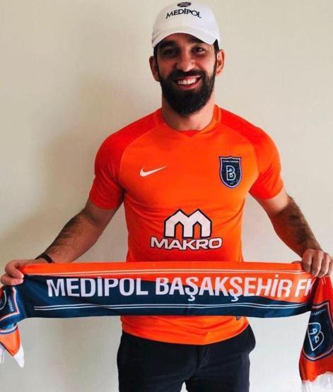 Galatasaray Yönetim Kurulu Üyesi Ural Aküzümden Twitterdan Arda Turana gönderme