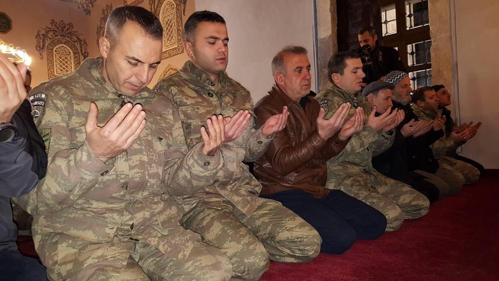 Kosovada, Afrinde şehit düşen Türk askerleri için dualar okundu