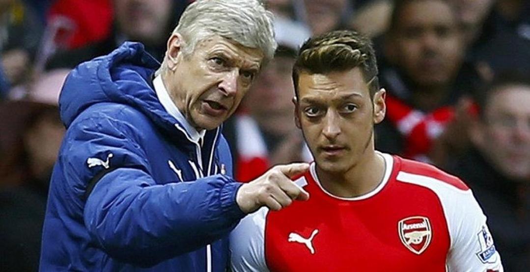 Mesut Özil polisi trolledi