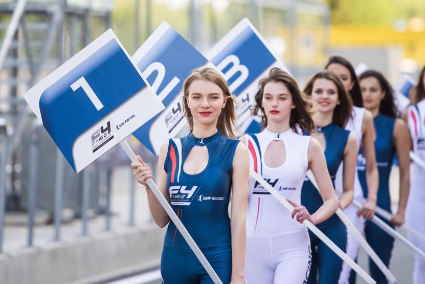 Formula yarışlarında artık grid kızları olmayacak