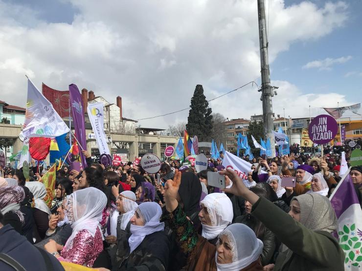Bakırköyde 8 Mart mitingi