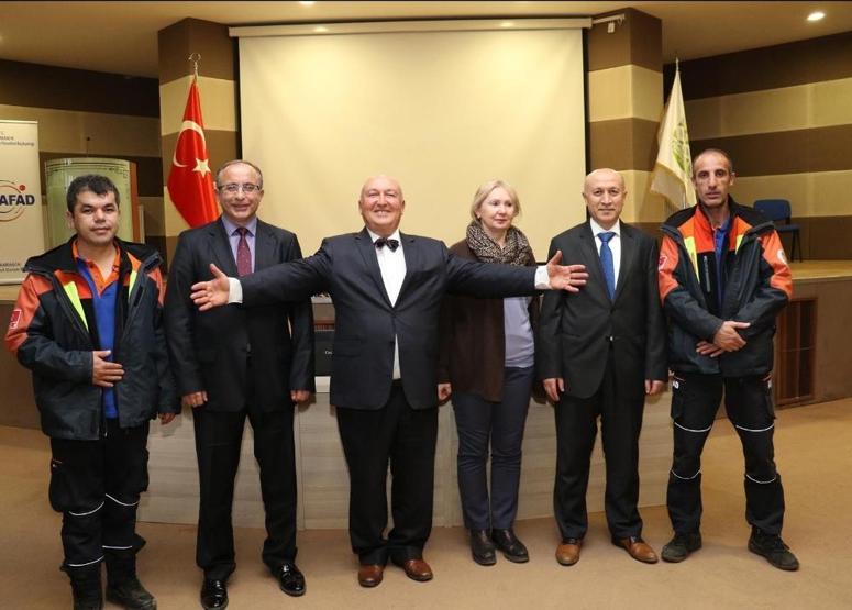 İstanbulluları rahatlatan deprem açıklaması