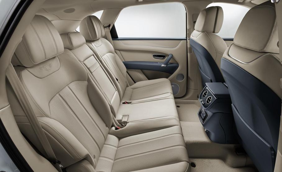 2019 Bentley Bentayga Hybrid fotoğrafları