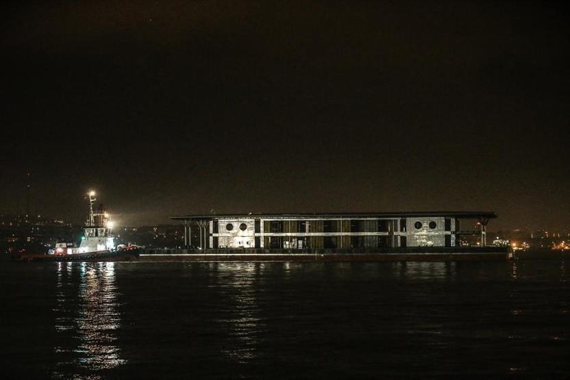 10 yıl önce batmıştı, Karaköy'ün yeni iskelesi geldi - Günün Haberleri ...