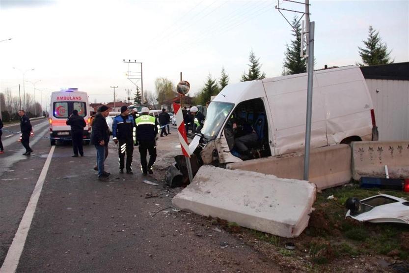 Kütahyada terör saldırısı sanılan kaza: Sürücü öldü