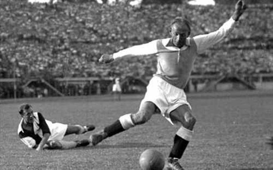 Nazi selamı vermeyen futbolcunun gizemli ölümü