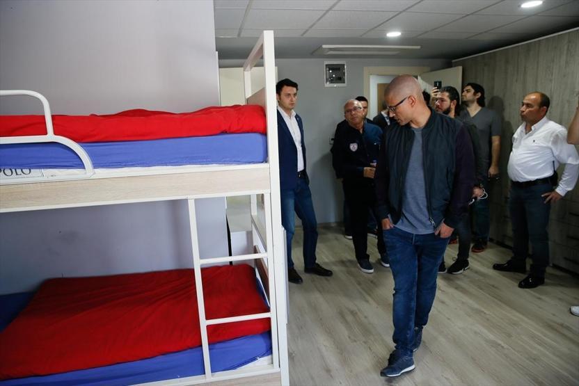 Alex de Souzadan Metin Oktay ziyareti