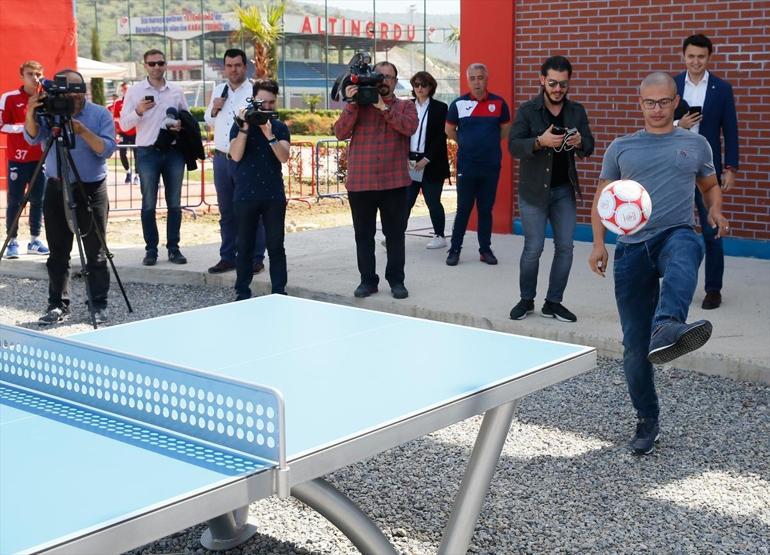 Alex de Souzadan Metin Oktay ziyareti