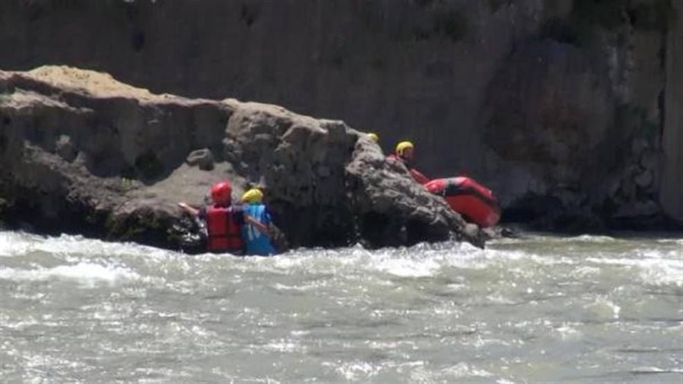 Munzurdaki rafting yarışmasında korku dolu anlar
