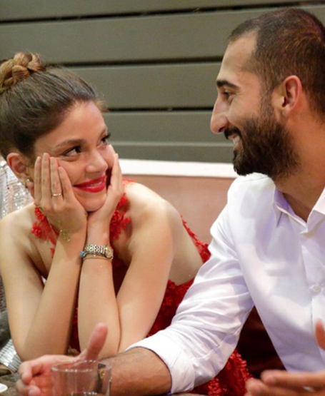 Hilal Özdemir ve Volkan Babacan’ın renkli kına gecesi