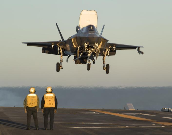 F- 35 uçakları tesliminde nefes kesen hafta