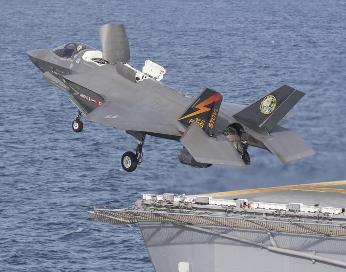 F- 35 uçakları tesliminde nefes kesen hafta