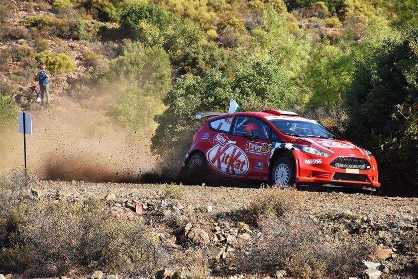 WRC Türkiye Rallisinde Thierry Neuville zirvede