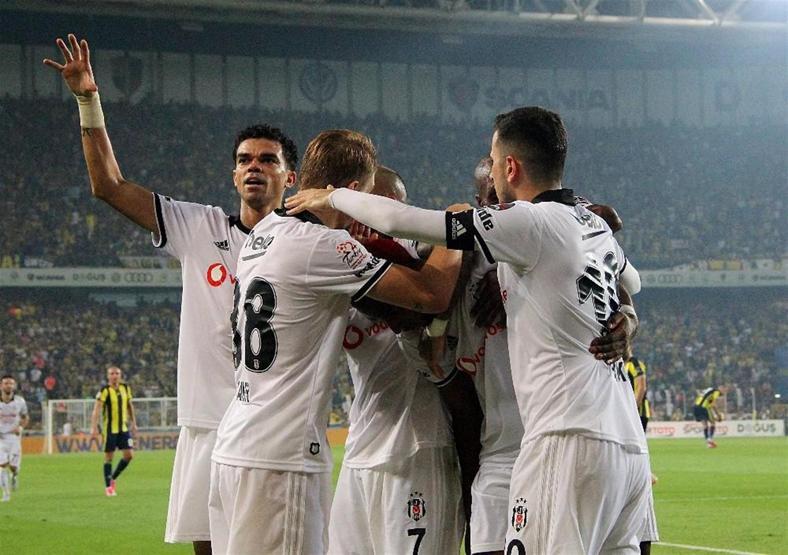 Kadıköyde nefes kesen derbi