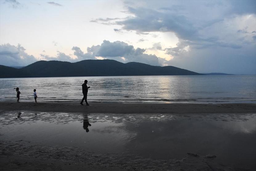 Muğlada deniz suyu 20 metre çekildi